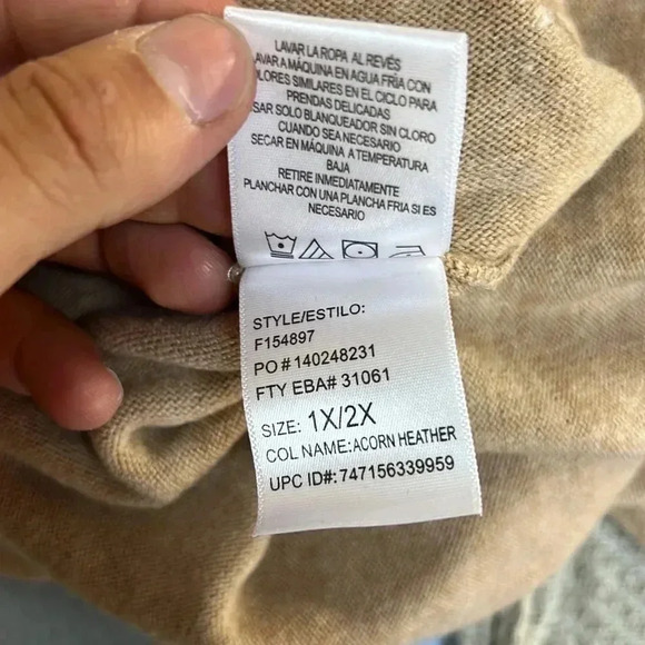 NWT Sag Harbor Sweater Size 1x/2x - Picture 8 of 8